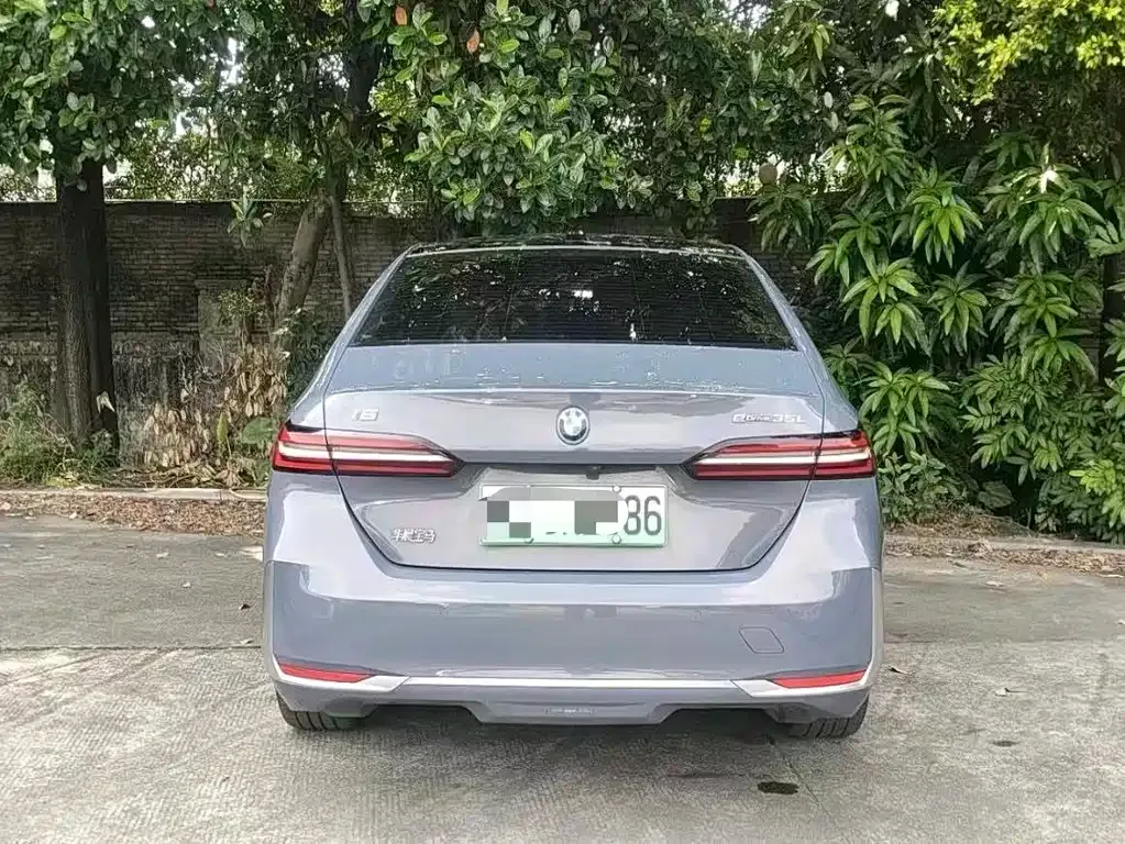BMW i5 — фото 8