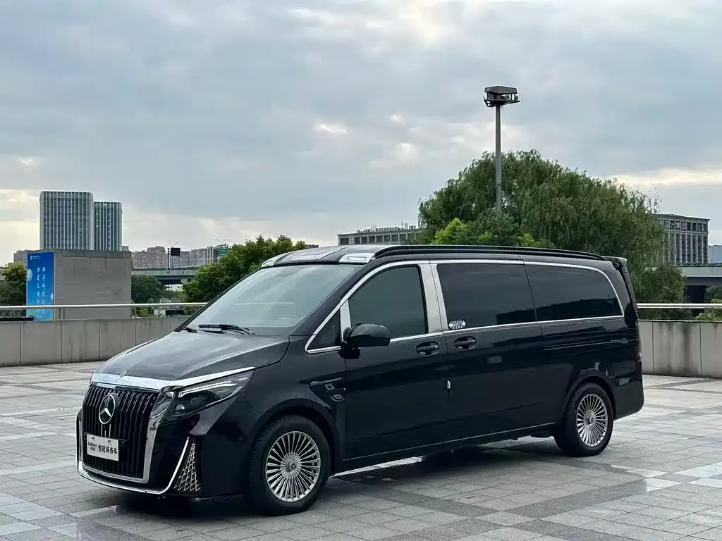 Mercedes-Benz Vito — фото 1
