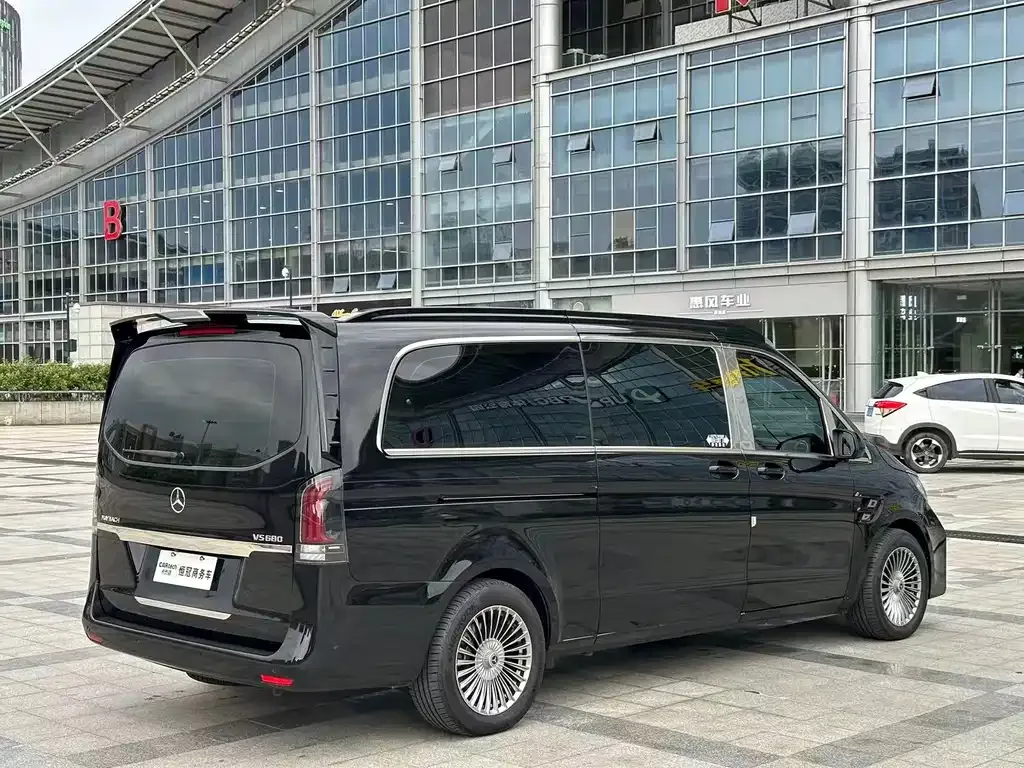 Mercedes-Benz Vito — фото 10