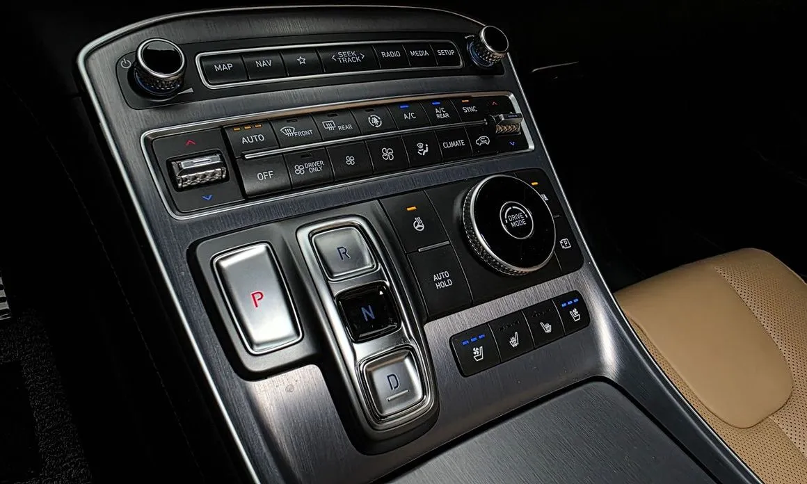 Hyundai Santafe — фото 5