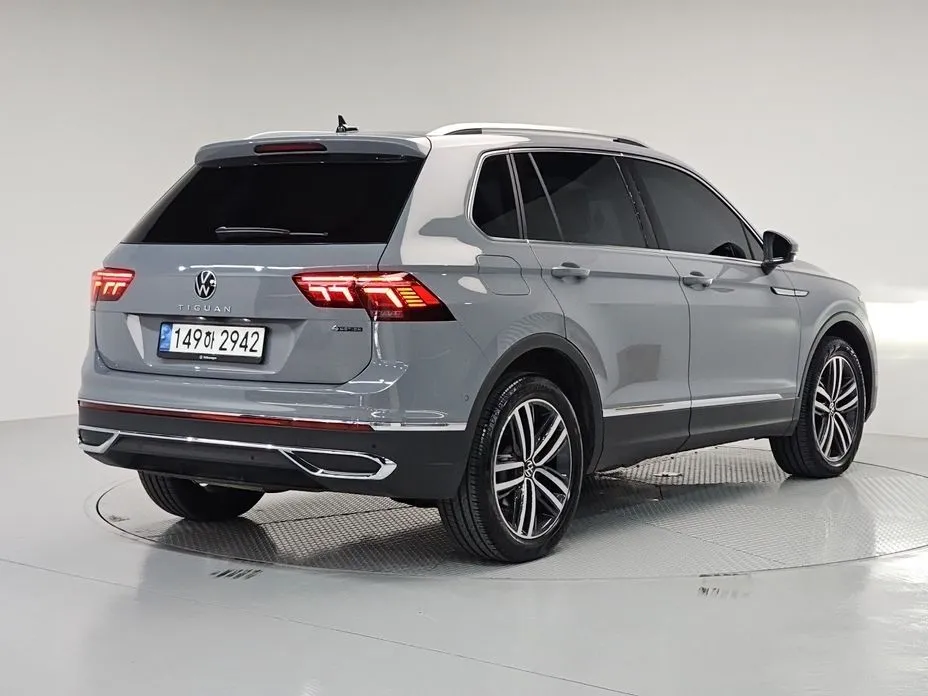 Volkswagen Tiguan — фото 4
