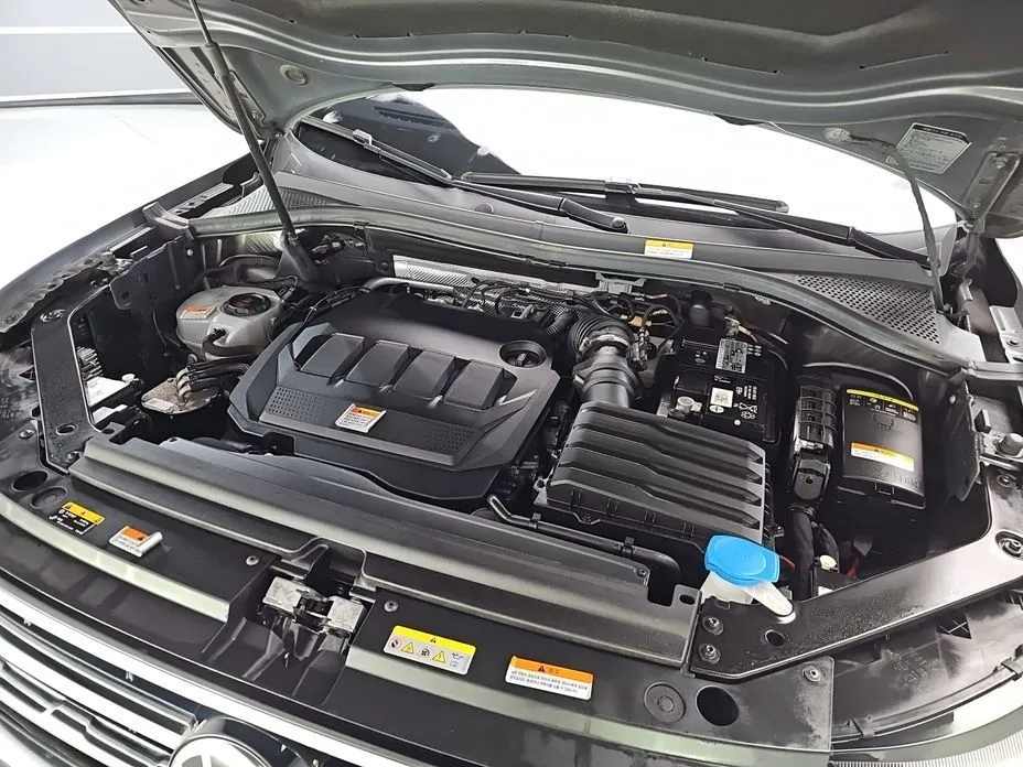 Volkswagen Tiguan — фото 7