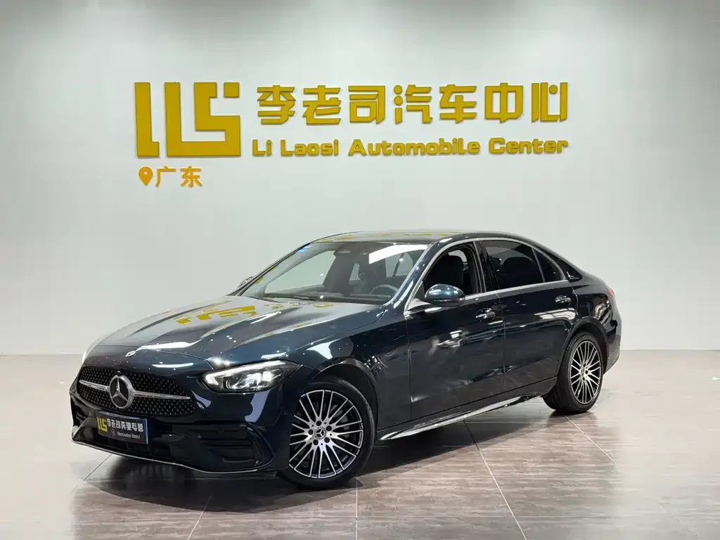 Mercedes-Benz C-Class — фото 1