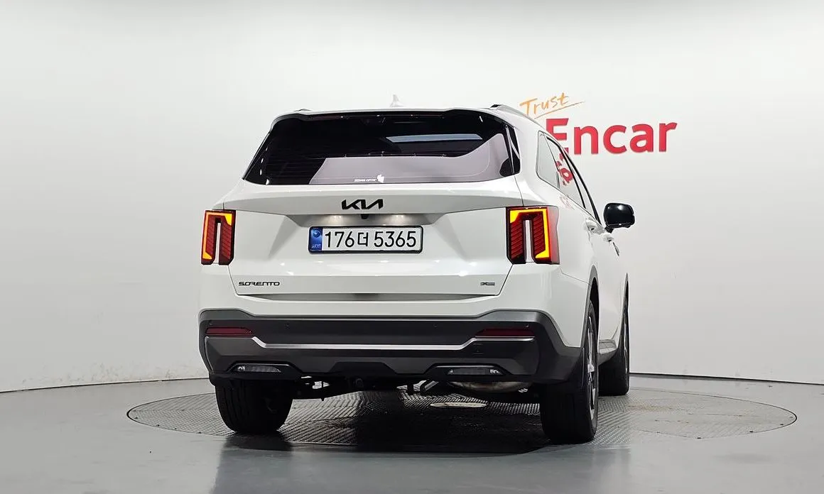 Kia Sorento — фото 2