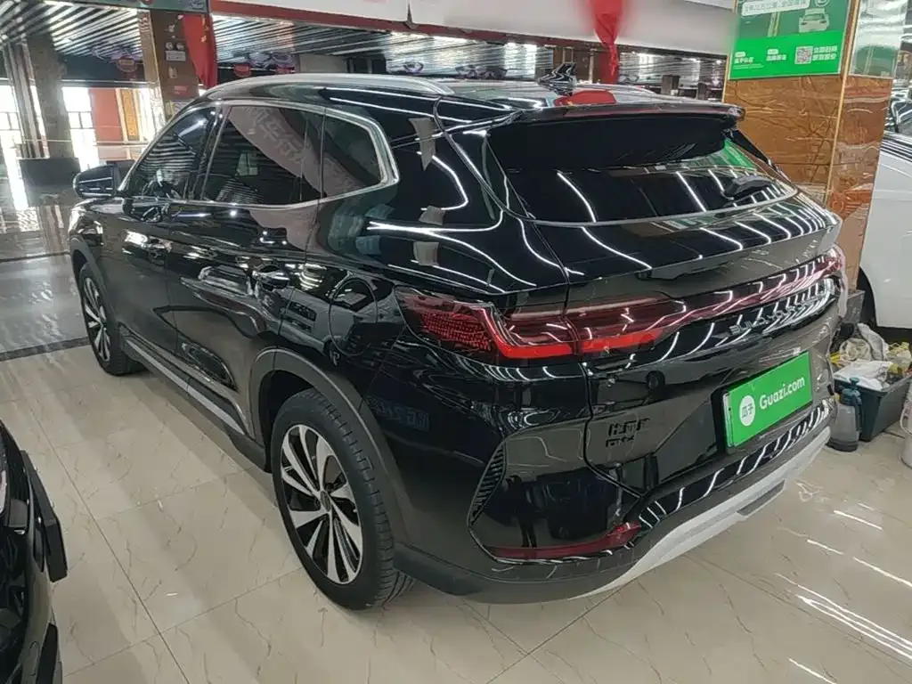 BYD PLUS New Energy — фото 4