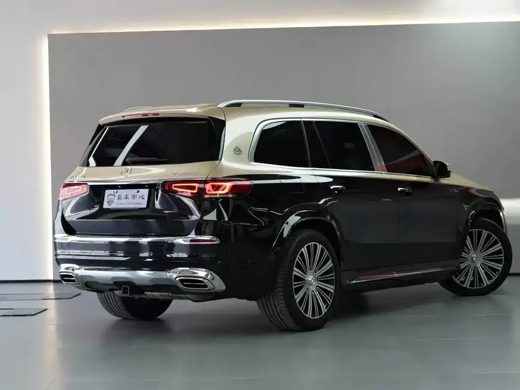 Mercedes-Benz GLS — фото 6