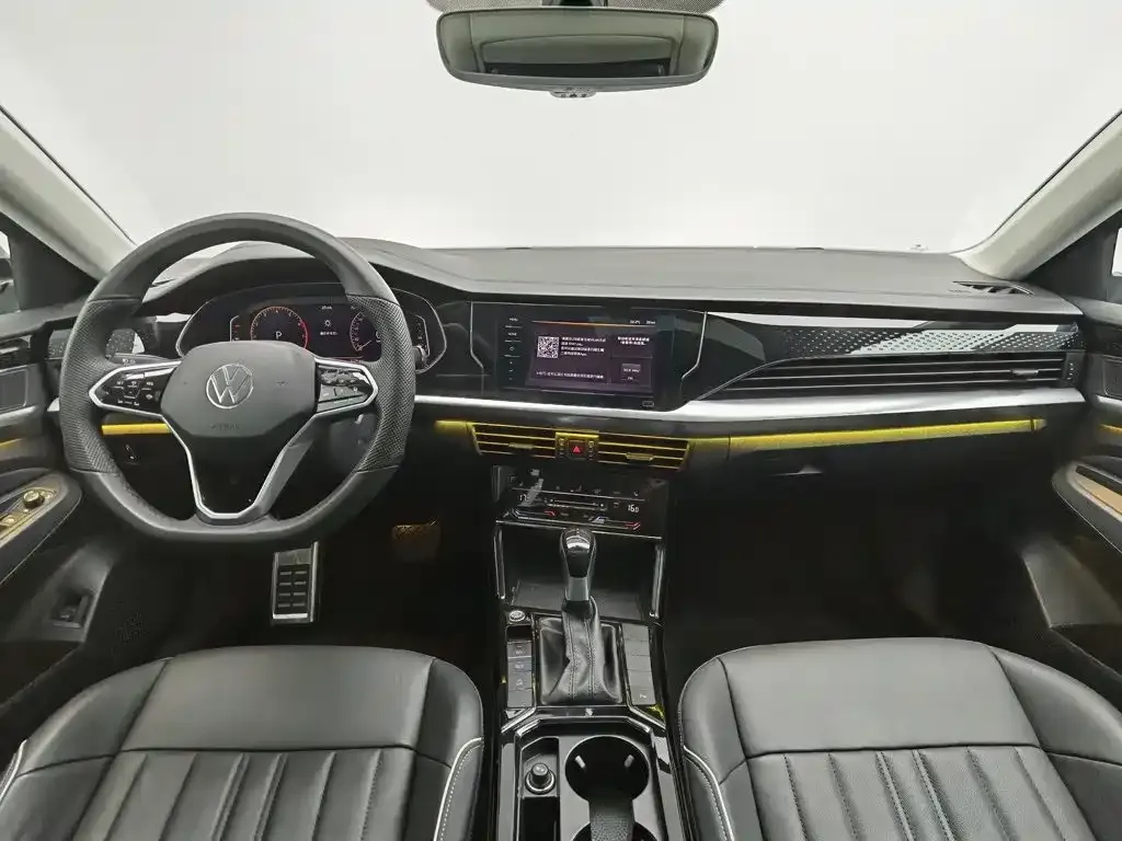 Volkswagen Passat — фото 7