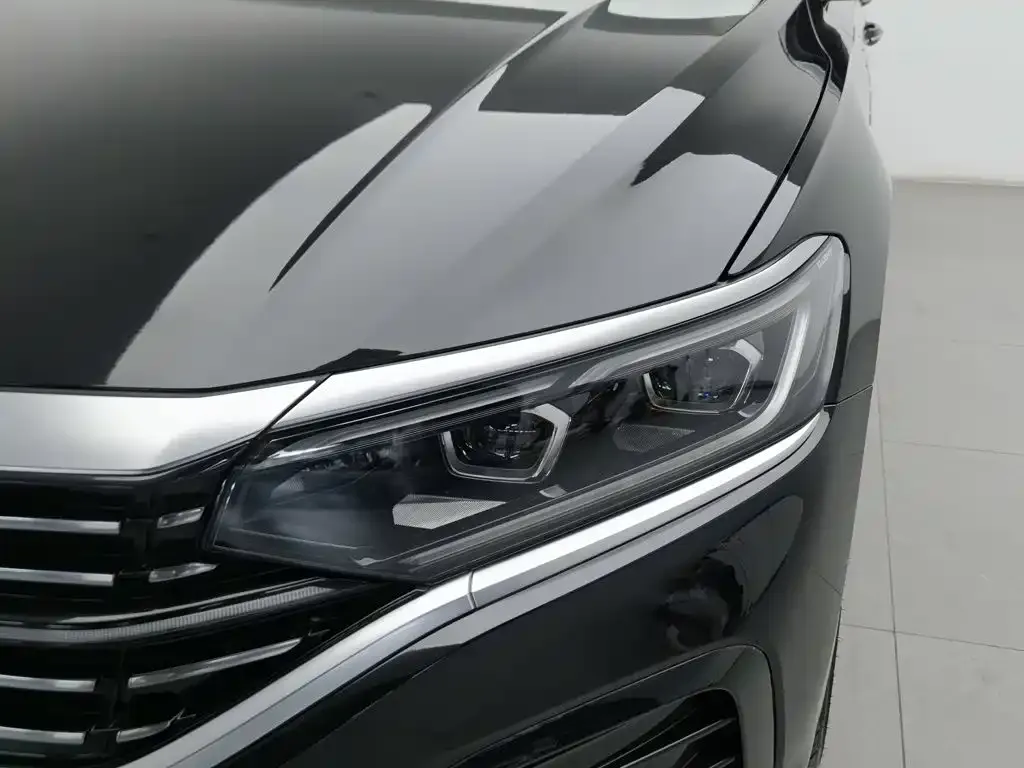 Volkswagen Passat — фото 5