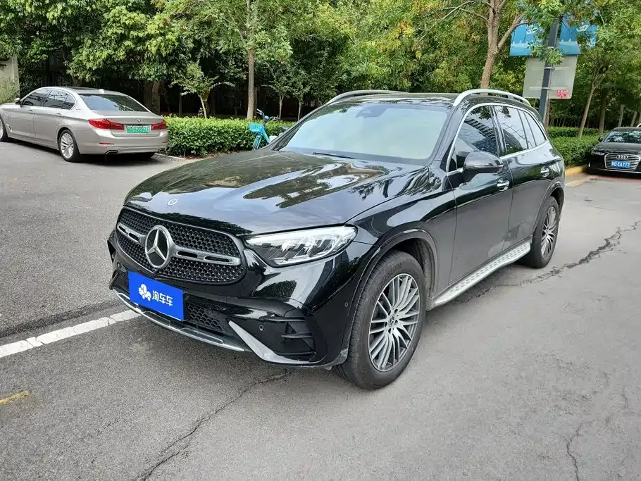 Mercedes-Benz GLC — фото 1