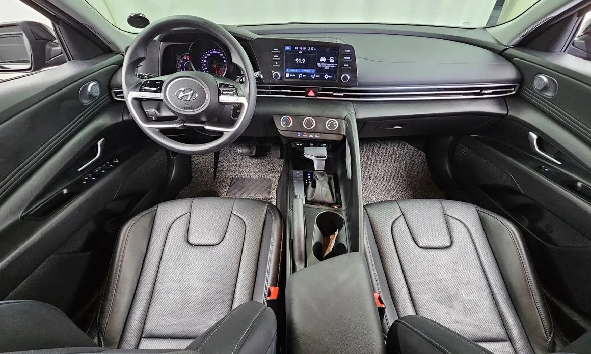 Hyundai AVANTE — фото 6