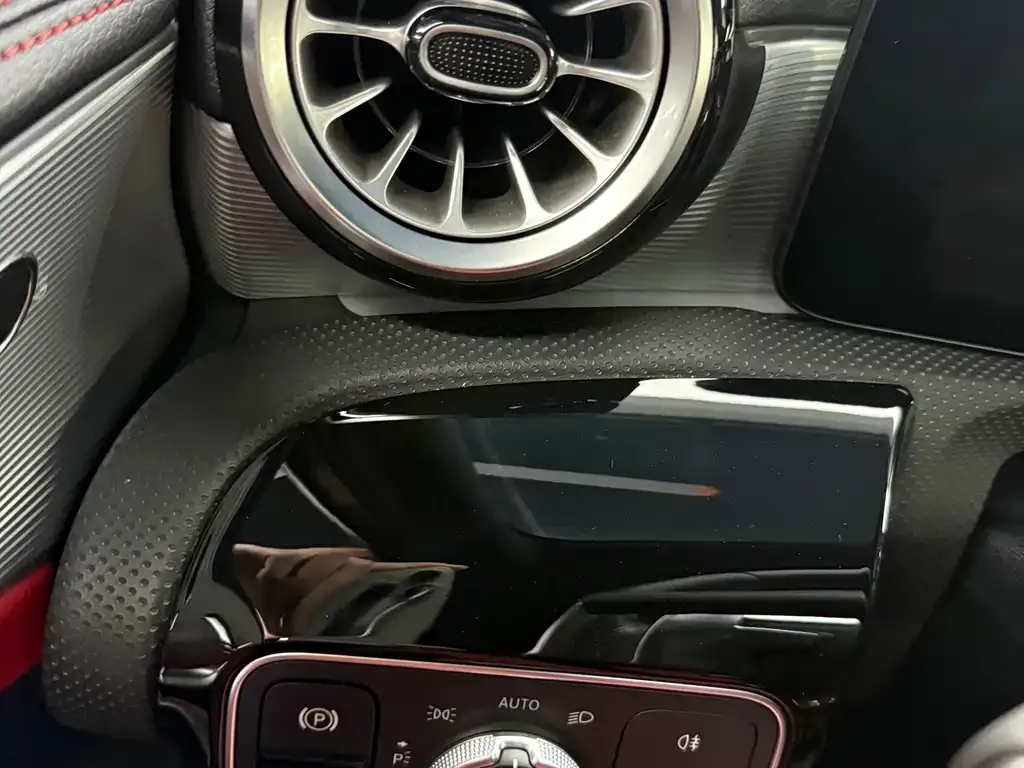 Mercedes-Benz A-Class AMG — фото 2