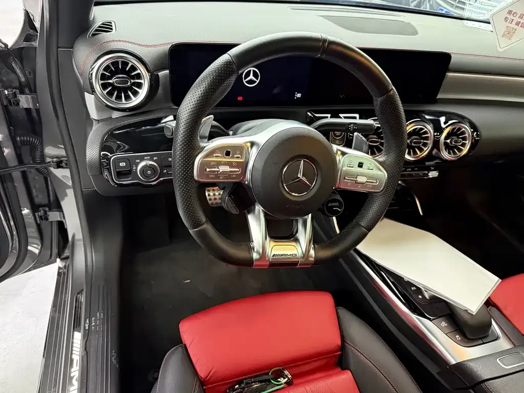 Mercedes-Benz A-Class AMG — фото 7