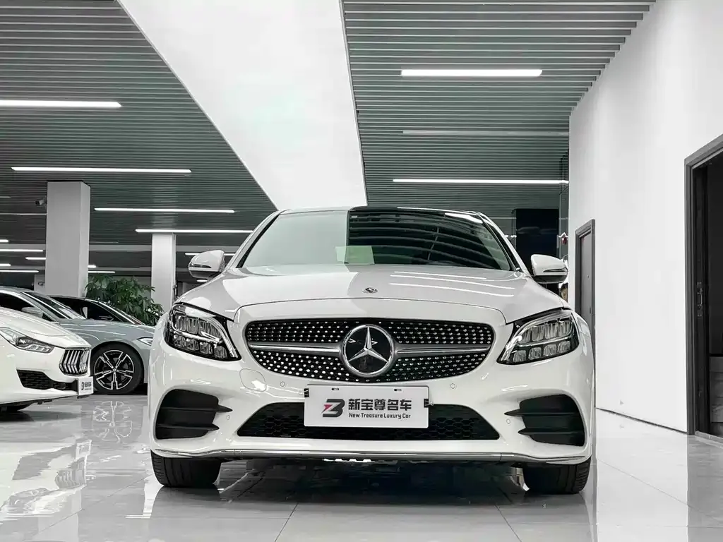 Mercedes-Benz C-Class — фото 2