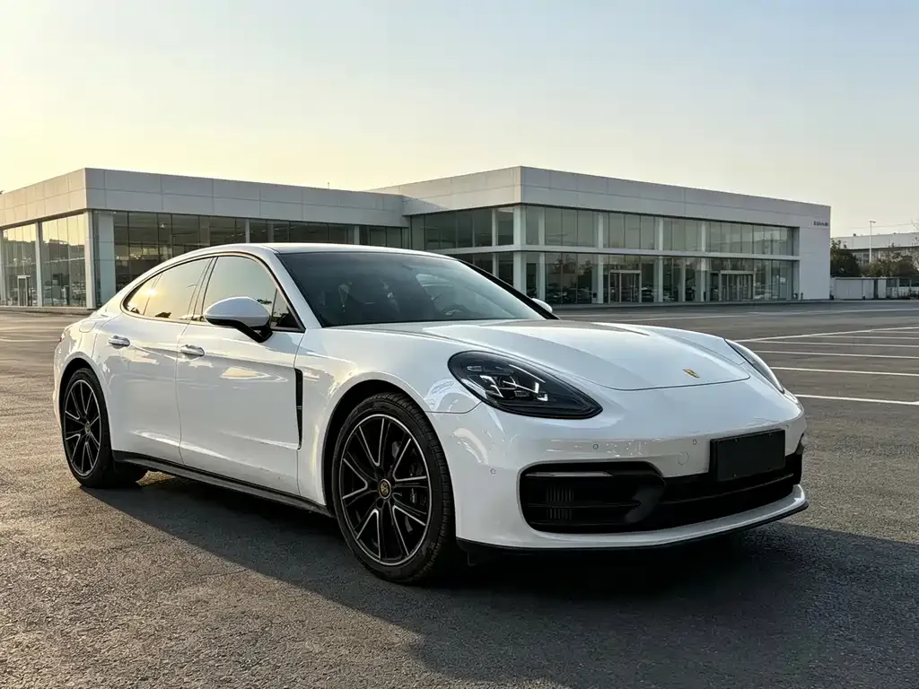 Porsche Panamera — фото 3
