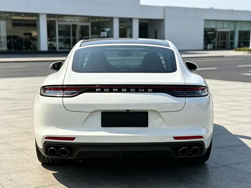 Porsche Panamera — фото 8