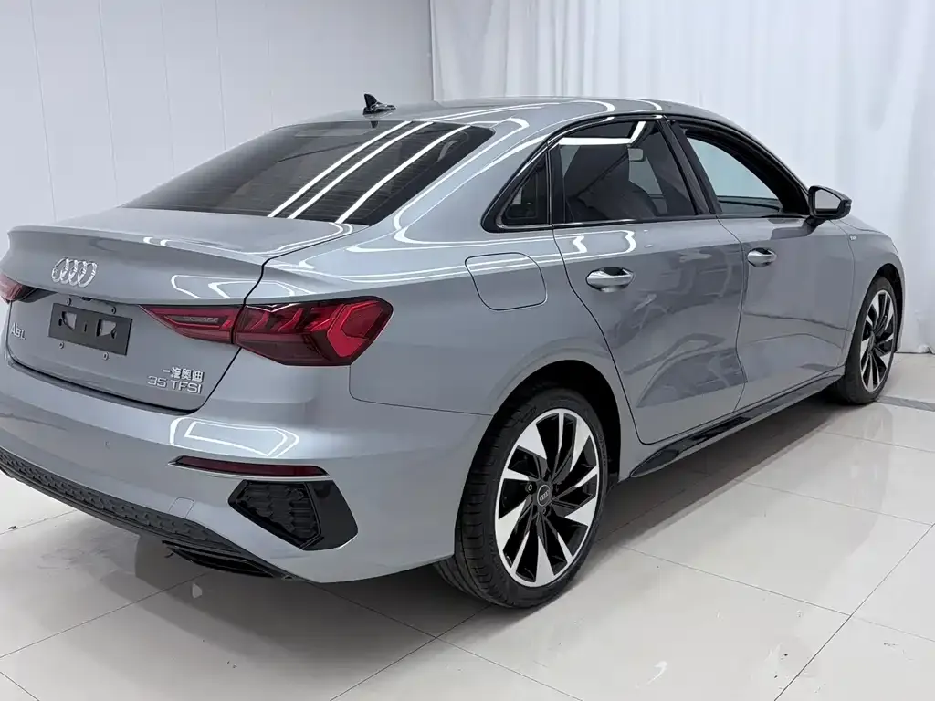 Audi A3 — фото 7