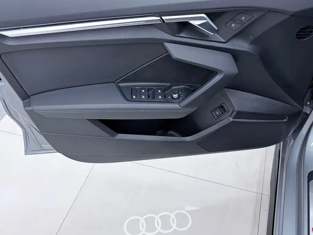 Audi A3 — фото 3