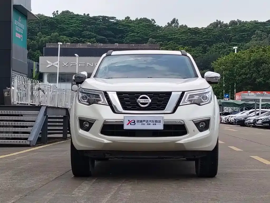 Nissan Terra — фото 7