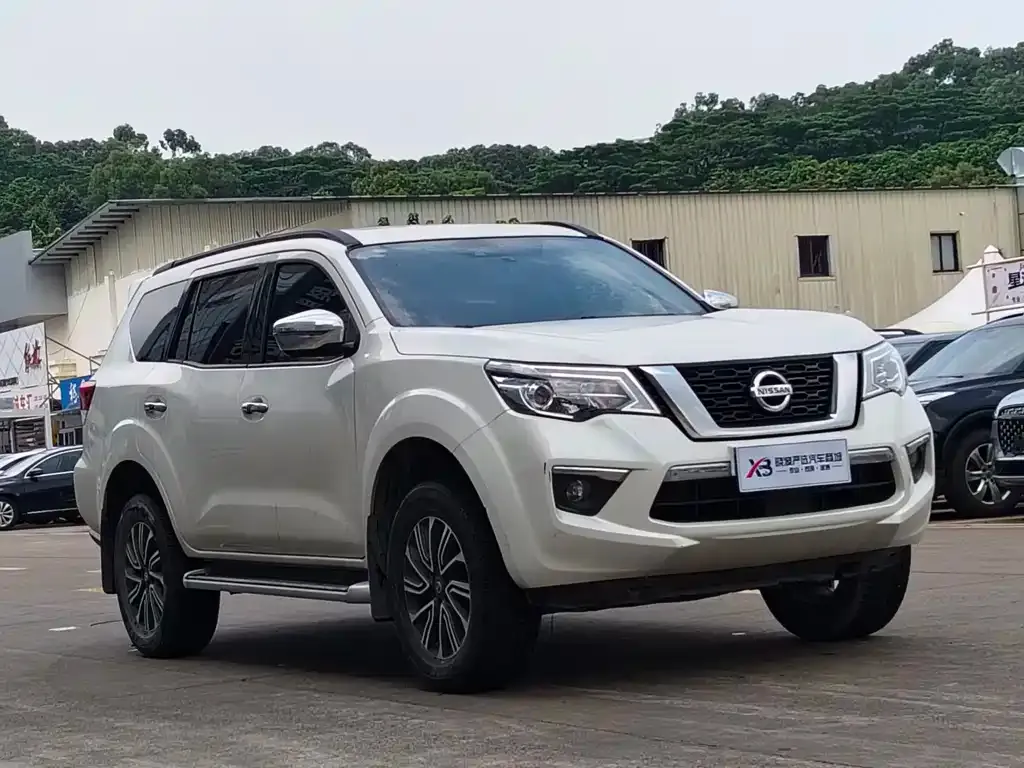Nissan Terra — фото 6