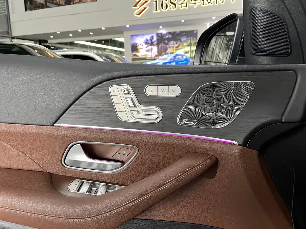 Mercedes-Benz GLE (Import) — фото 10