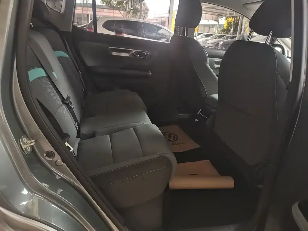 Aion Y — фото 9
