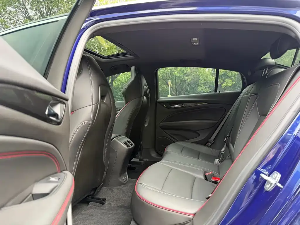 Buick Regal — фото 2
