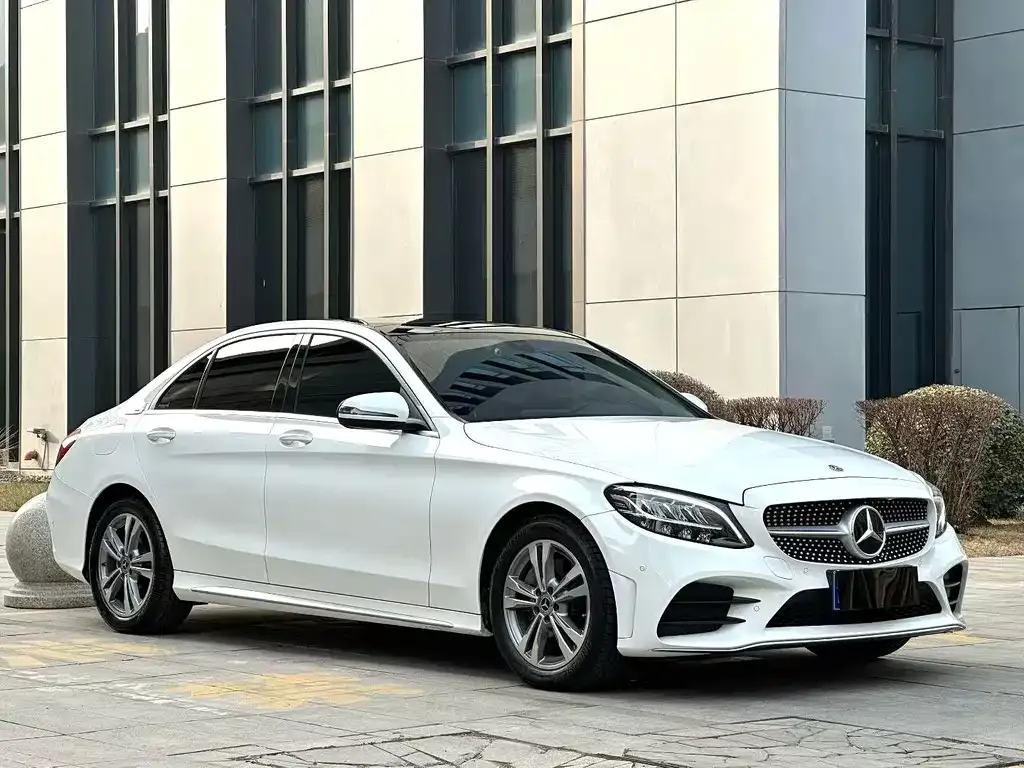 Mercedes-Benz C-Class — фото 4