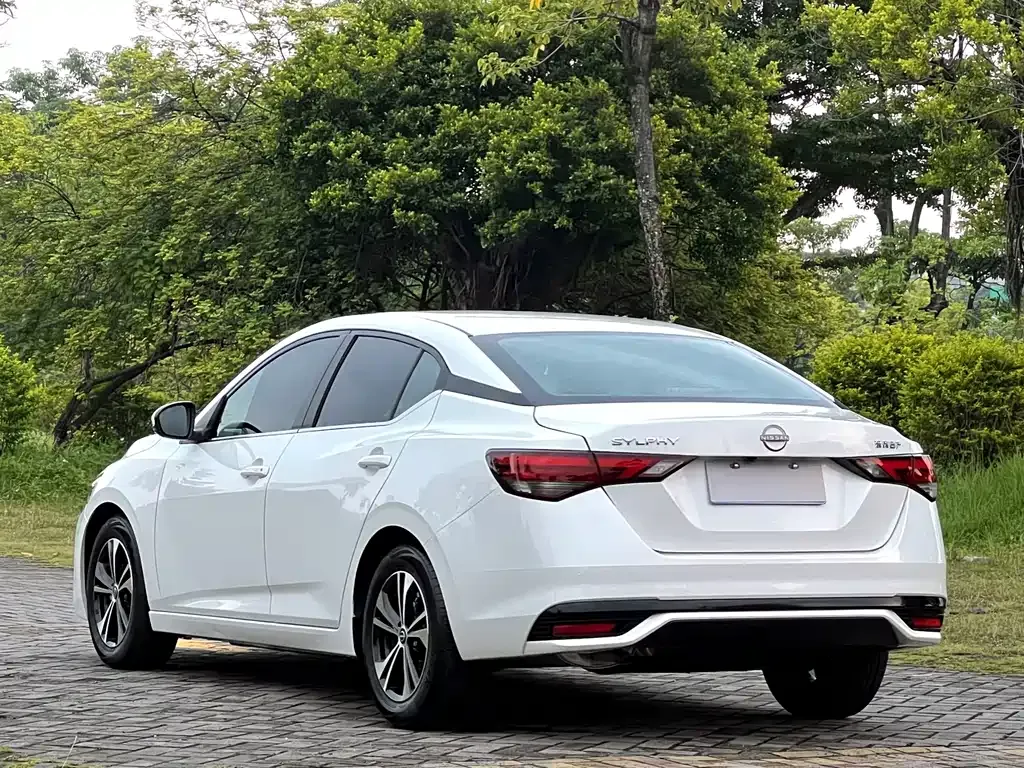 Nissan Sylphy — фото 10