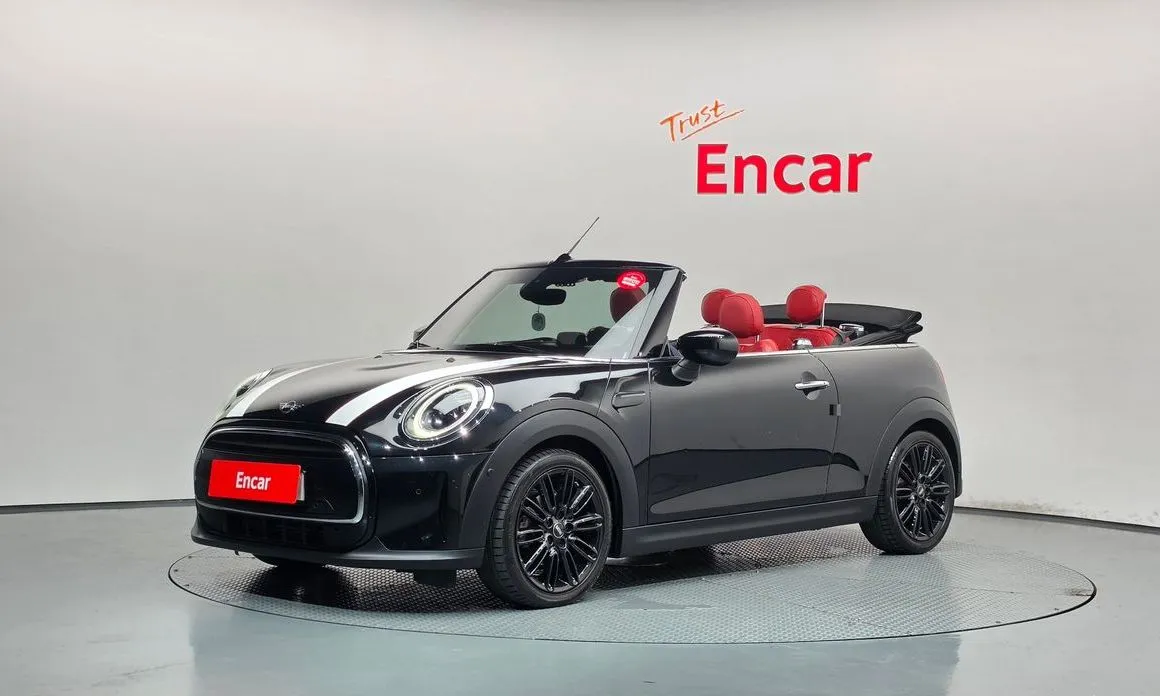 Mini Cooper Convertible — фото 1