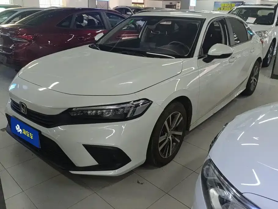 Honda Civic — фото 1