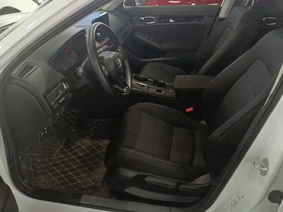 Honda Civic — фото 7