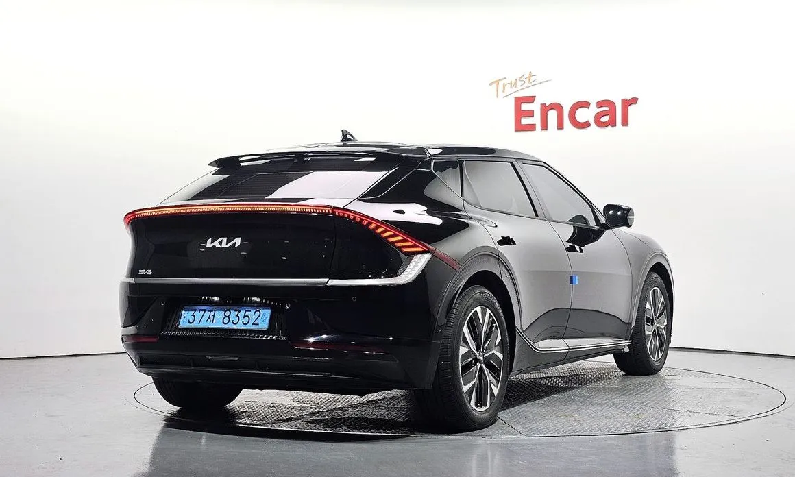 Kia EV6 — фото 7