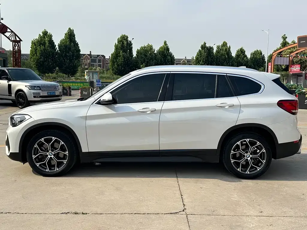 BMW X1 — фото 3