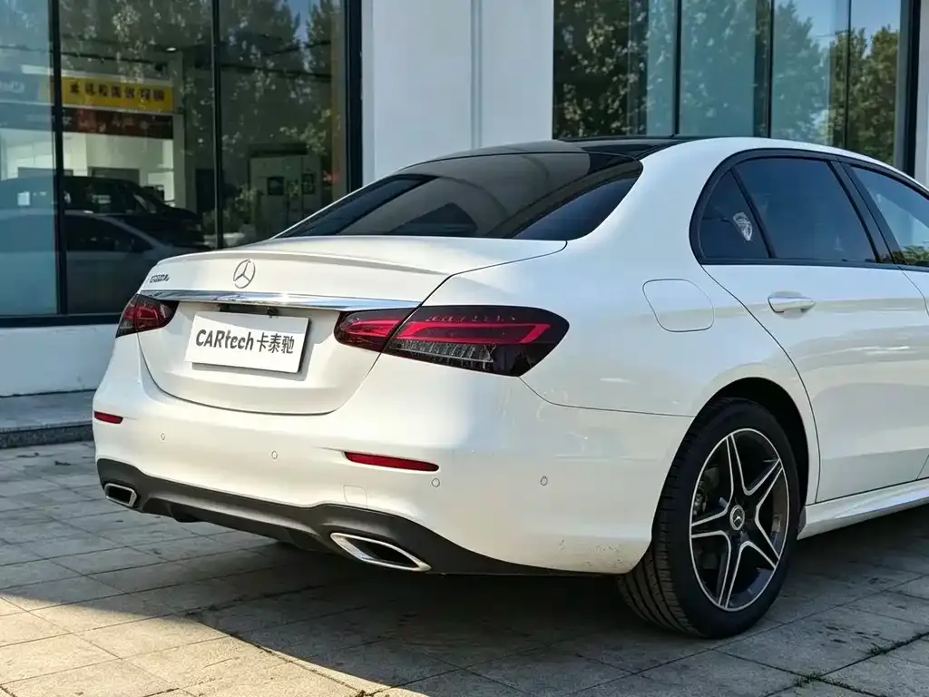 Mercedes-Benz E-Class (Import) — фото 5