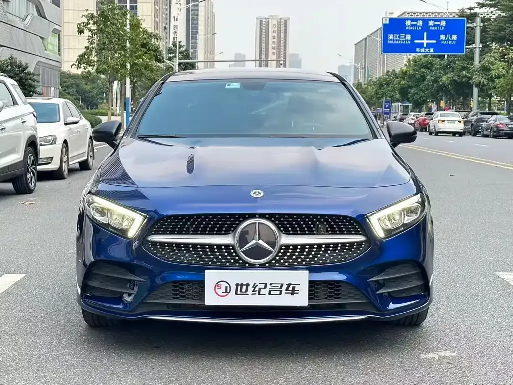 Mercedes-Benz A-Class — фото 1