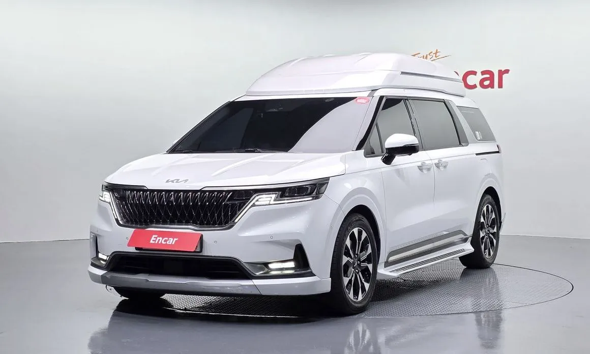Kia Carnival — фото 1