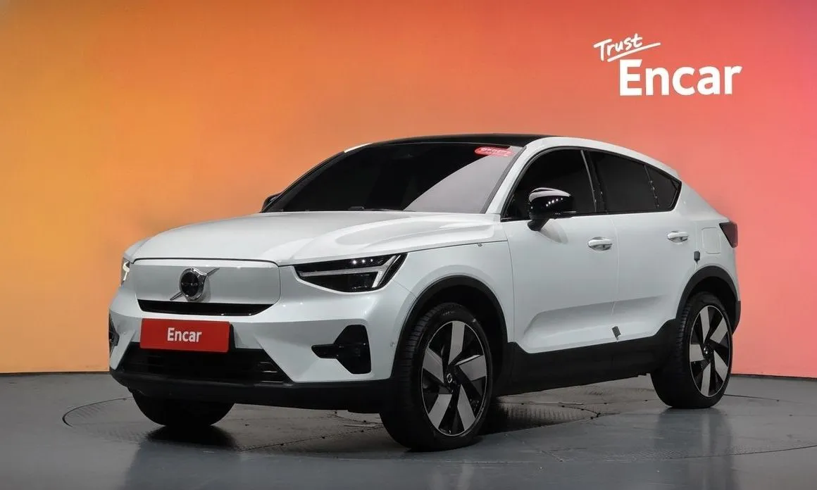 Volvo C40 — фото 1