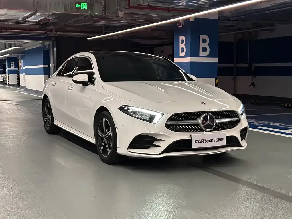 Mercedes-Benz A-Class — фото 8