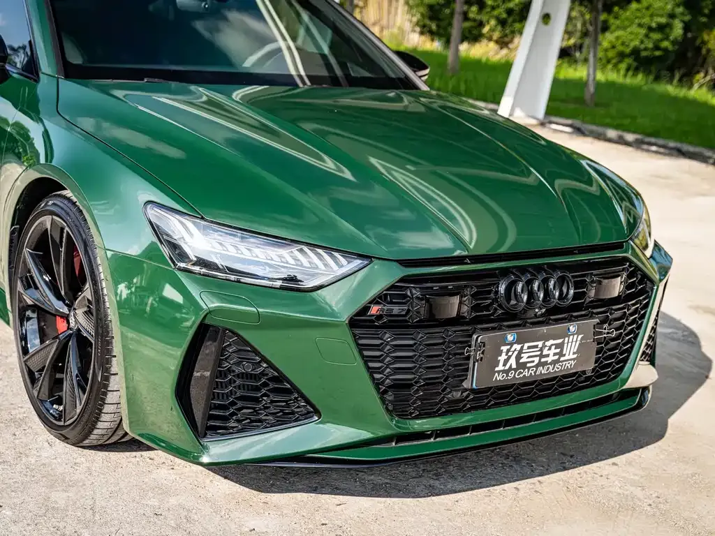 Audi RS 7 — фото 8