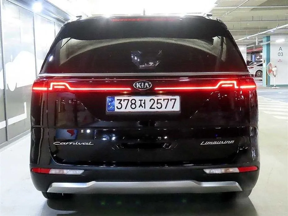 Kia Carnival — фото 5