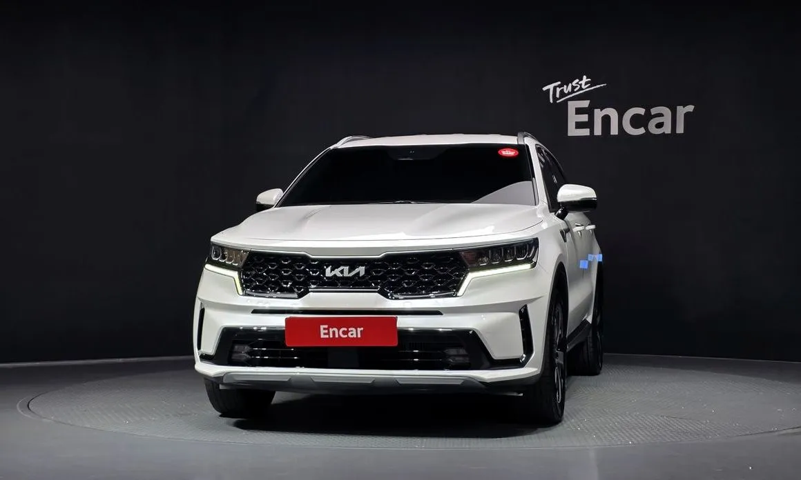 Kia Sorento — фото 5