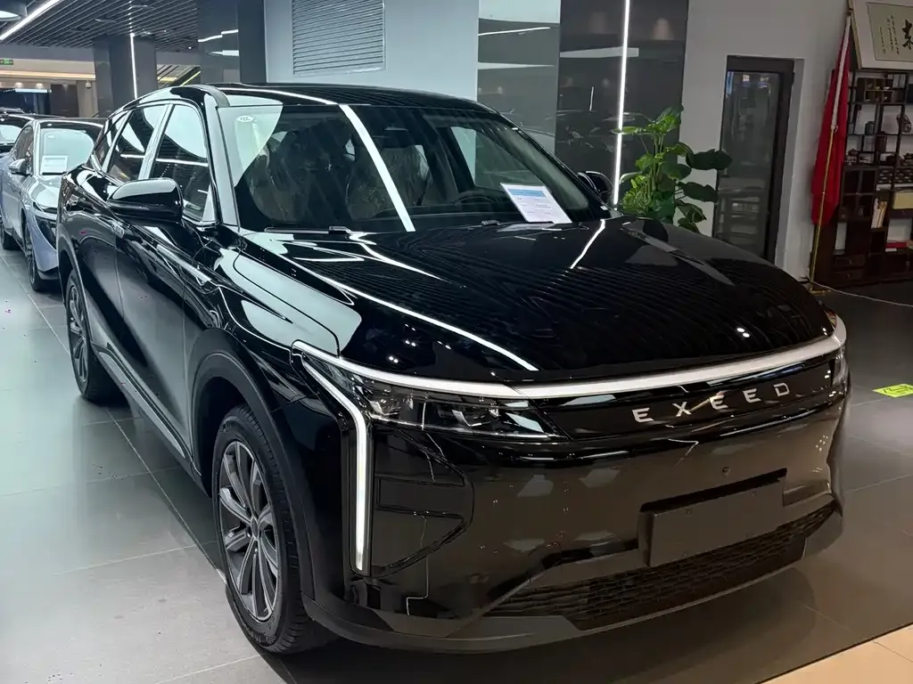 Exeed Yaoguang C-DM — фото 1