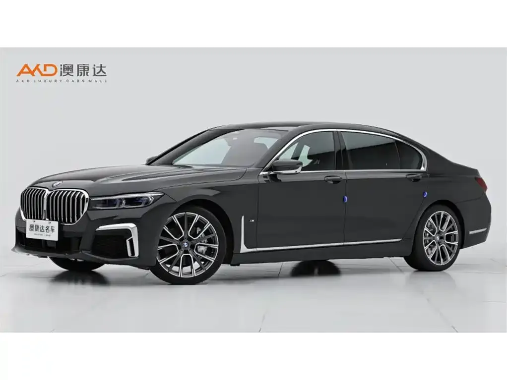 BMW 7 Series — фото 1