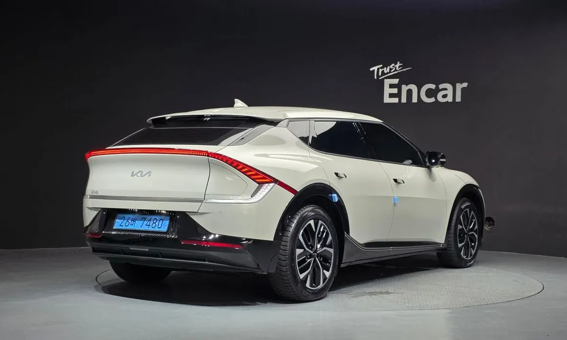Kia EV6 — фото 4