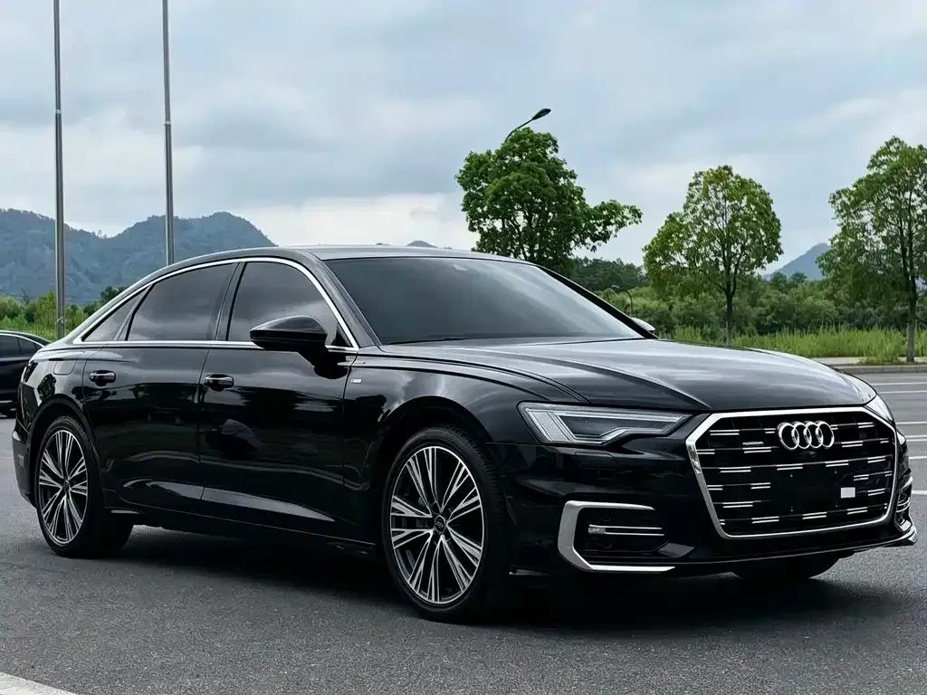 Audi A6L — фото 10