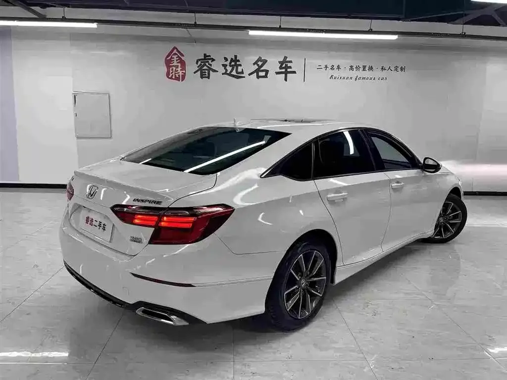 Honda Inspire — фото 2