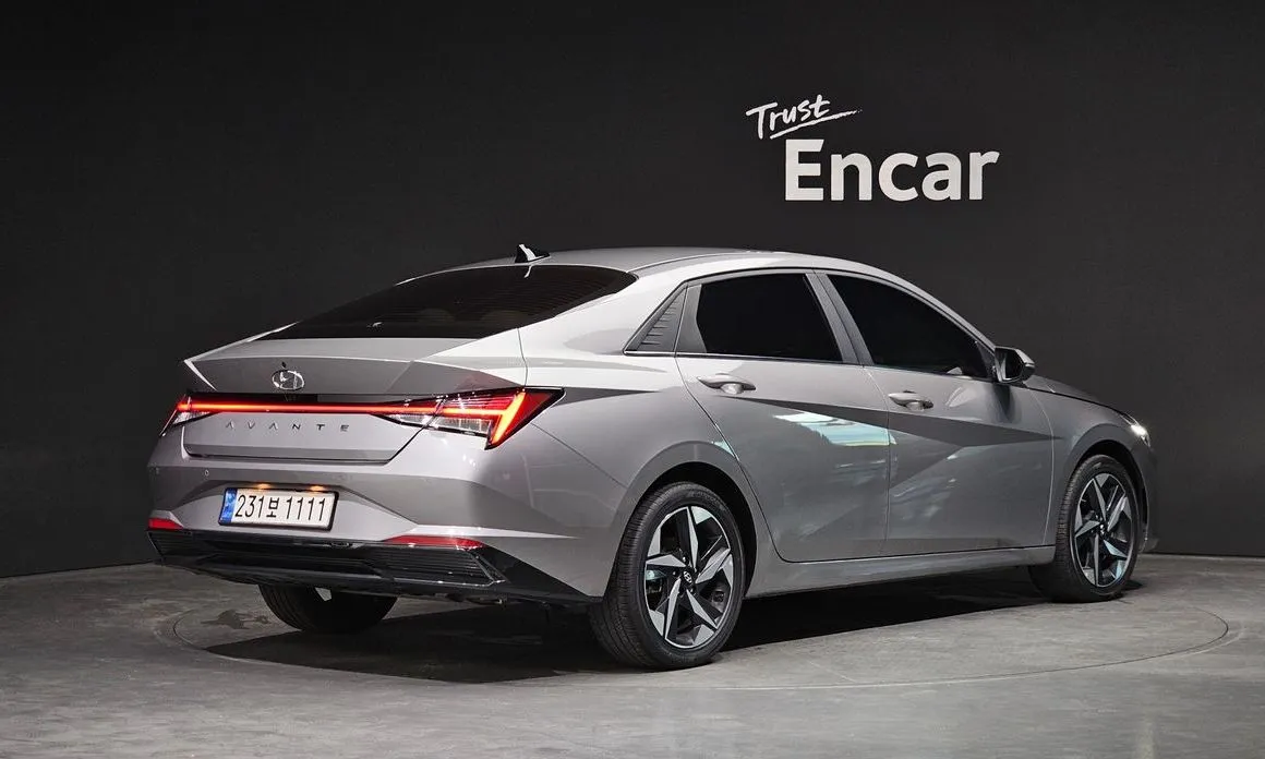 Hyundai AVANTE — фото 5