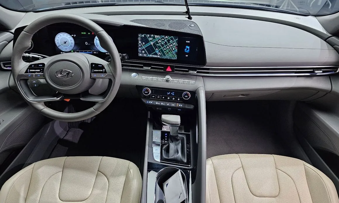 Hyundai AVANTE — фото 7