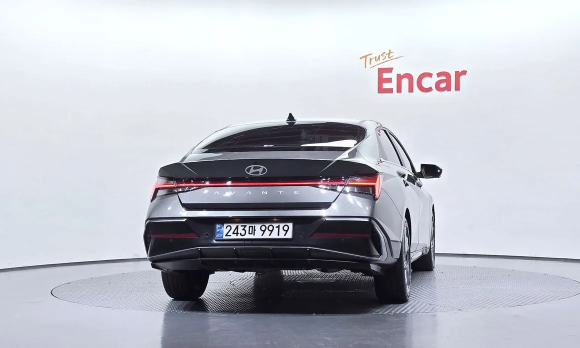 Hyundai AVANTE — фото 5