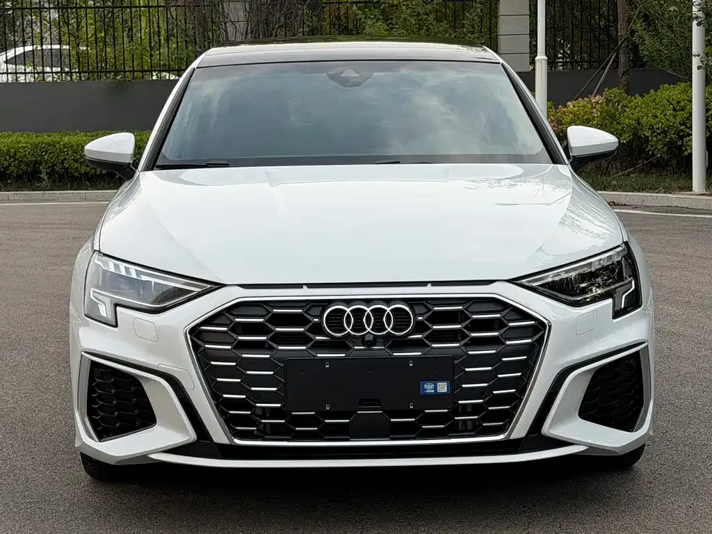Audi A3 — фото 2